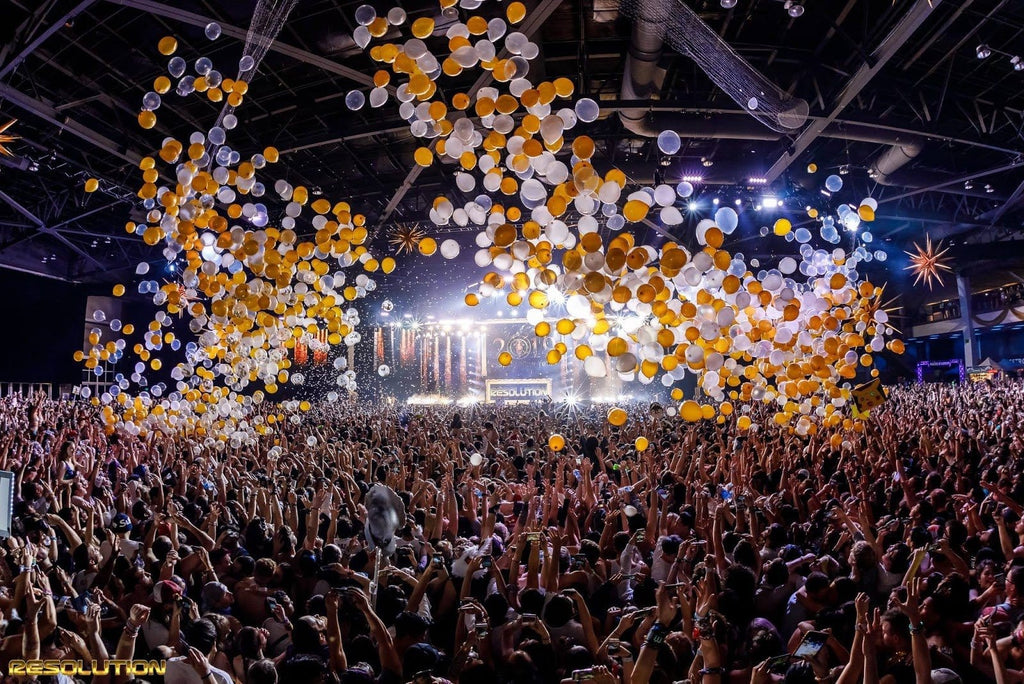Balloons Dropping at Resolution Festival
