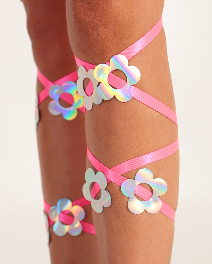 Pretty Petals Daisy Patch Holo Leg Wraps-Pink/Silver-Detail