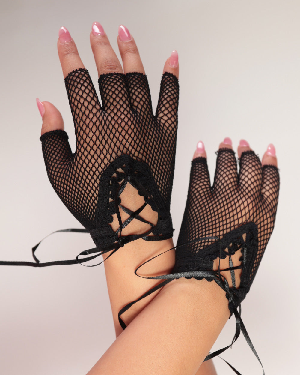 Dark Desires Fishnet Gloves with Strap – iHeartRaves