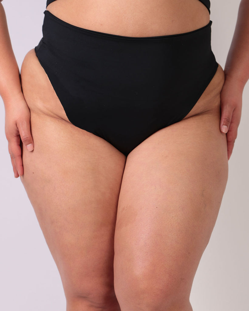 Flawless Victory Bottoms-Black-Curve1-Front--Silvia---1X
