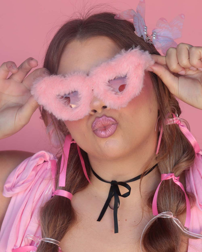 Furry Heart Sunglasses-Pink-Lifestyle
