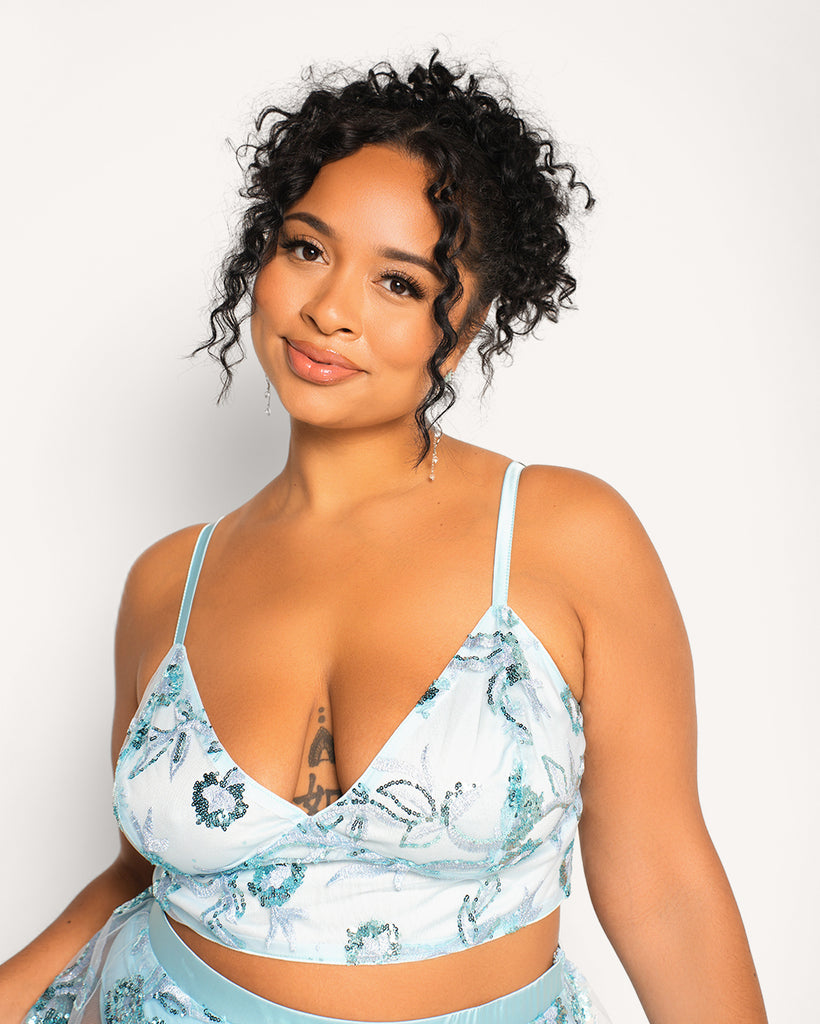 Heaven's Dust Bra Top-Baby Blue-Curve1-Front--Silvia---1X