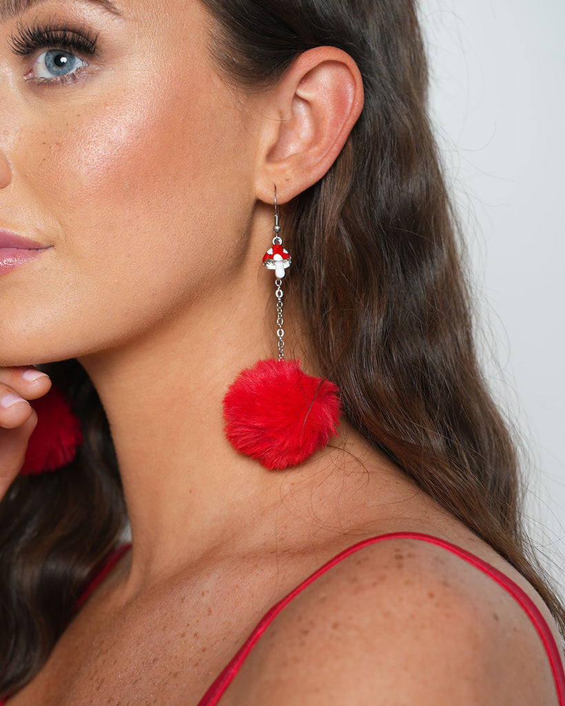 Secret Grove Mushroom Fluffy Earrings-Red-Regular-Detail--Sarah2---S