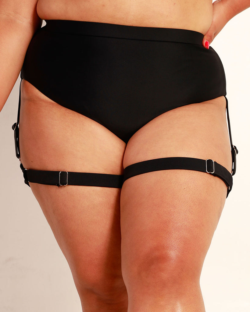 U Could Never Bottoms with Leg Harness-Curve1-Black-Front--Silvia---1X