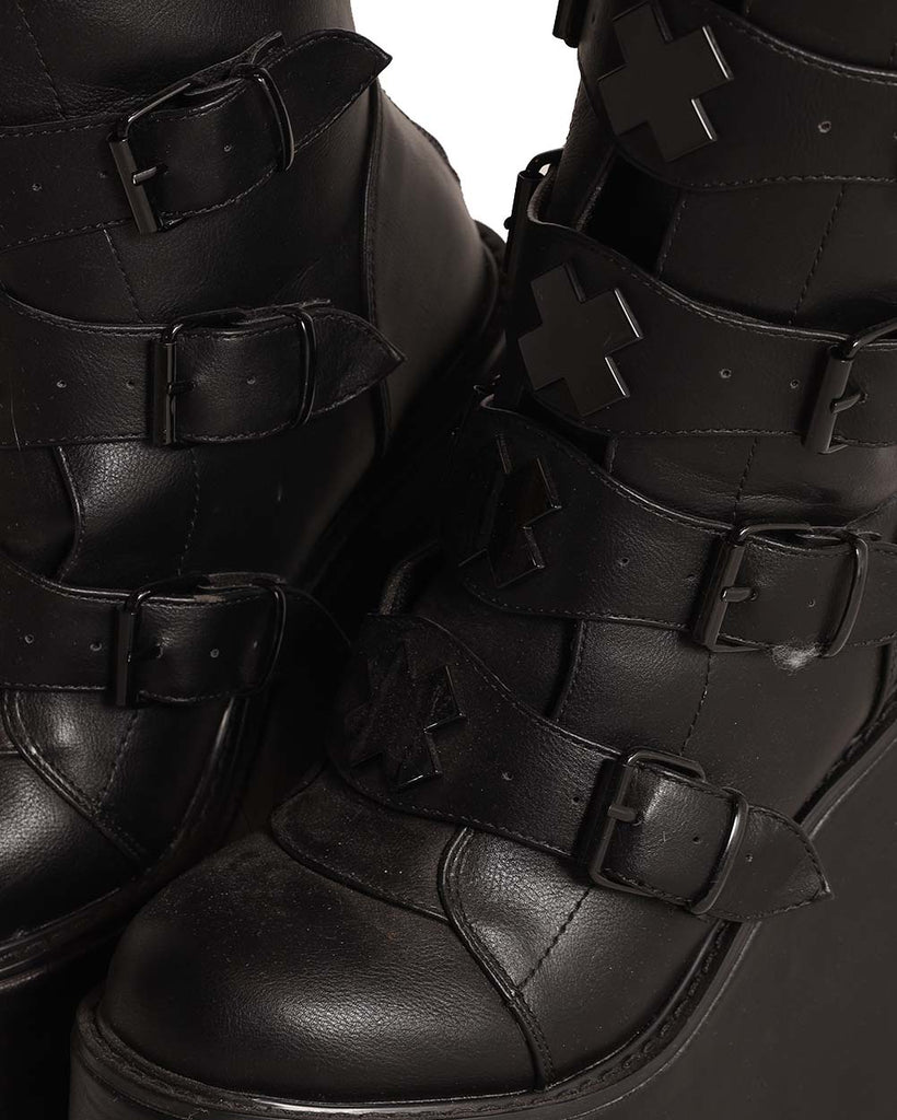 YRU Dune x Blackout Platform Shoes-Black-Detail